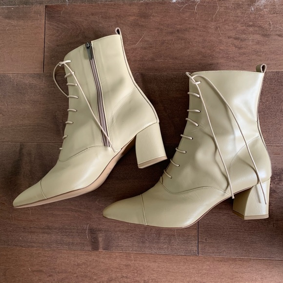 Doratore Appia Beige Ankle Boots - Picture 5 of 12